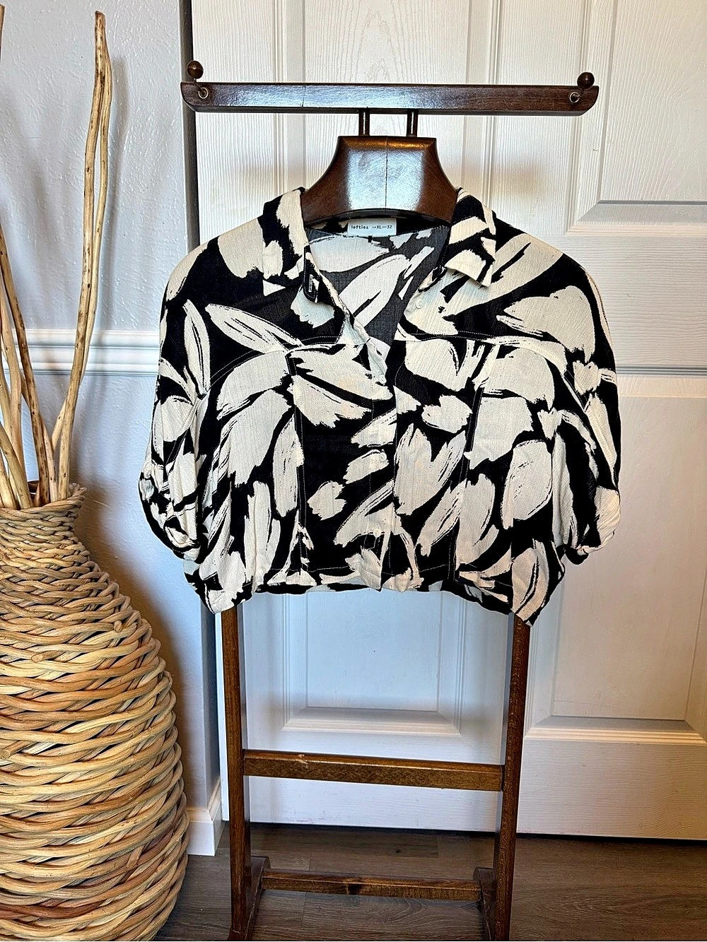 Button Front Cropped Blouse